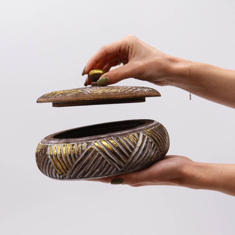 Cutie Aurie din lemn